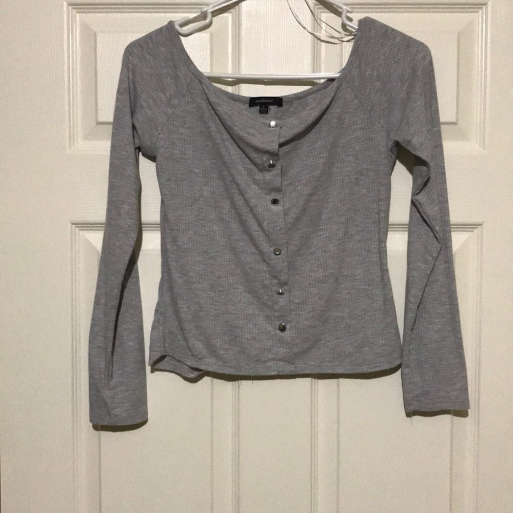 Cropped long sleeve tee